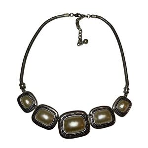 Statement necklace‎